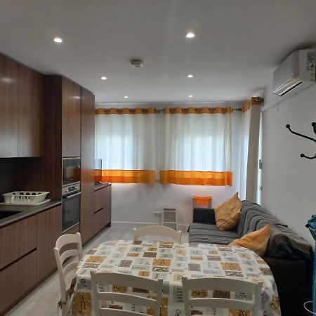 Regueiro Quarteira Beach Apartment Exterior photo