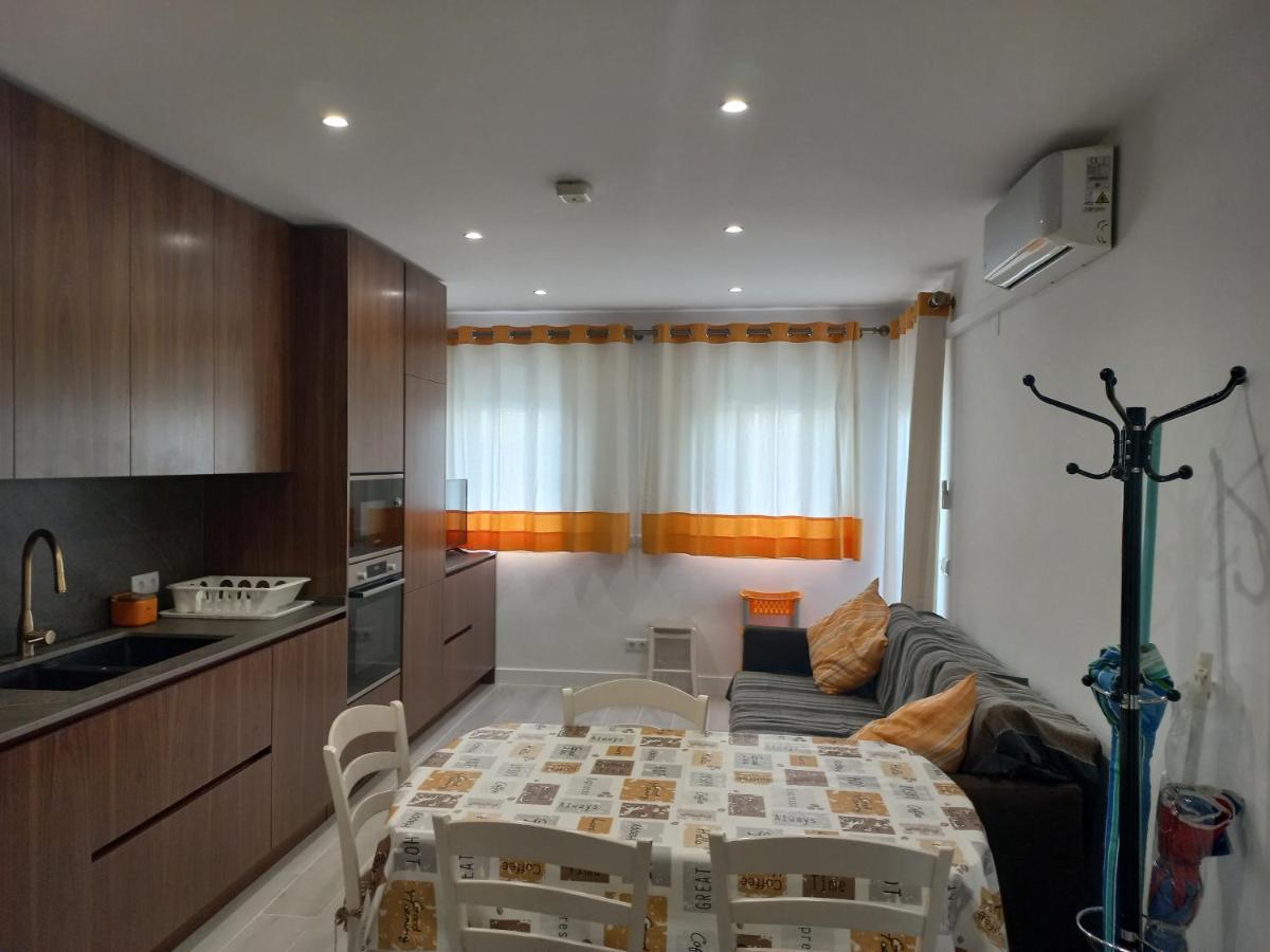 Regueiro Quarteira Beach Apartment Exterior photo